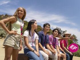 Jesienne kursy językowe w ciepłych zakątkach świata – od safari po australijską wiosnę