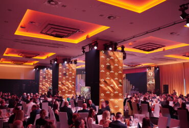 Hotel jako przestrzeń spotkań. Jak zmienia się rola hoteli w świecie konferencji i wydarzeń biznesowych?