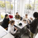 Angielski w Polsce. Raport EF pokazuje, kto radzi sobie najlepiej, a kto wciąż nadrabia