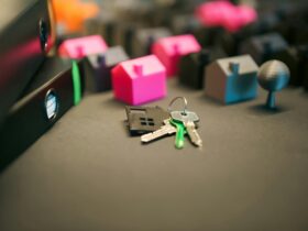 sluzebnosc-czy-dozywocie-kluczowe-roznice-ktore-moga-zadecydowac-o-losie-nieruchomosci-i-rodziny